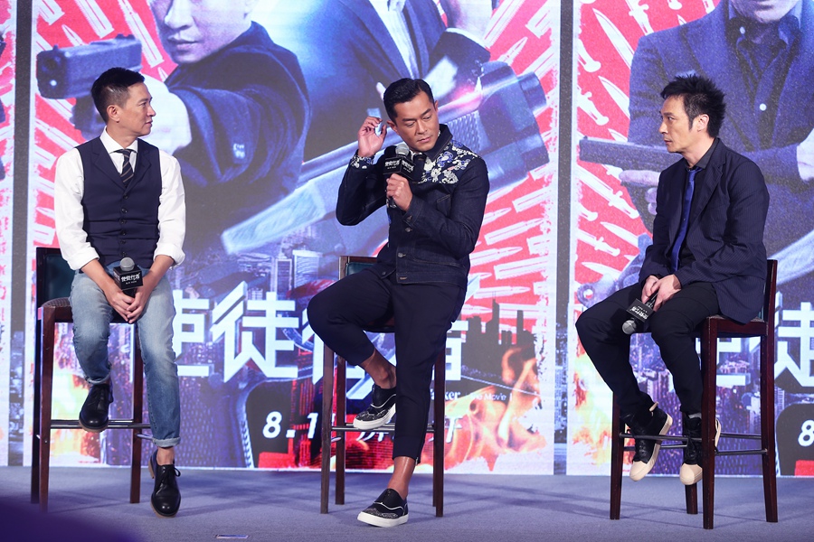 張家輝、古天樂(lè)、吳鎮(zhèn)宇暢聊“真心話”.jpg
